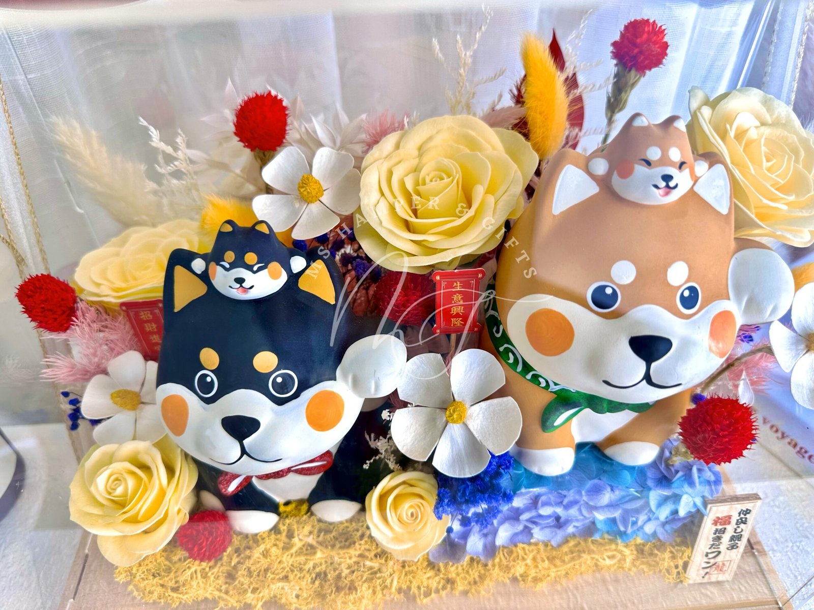 ChenRui & FuGo Fortune Dog Preserved Flower Acrylic Gift Box 宸瑞 & 福守永生花亚克力礼盒 - Image 2