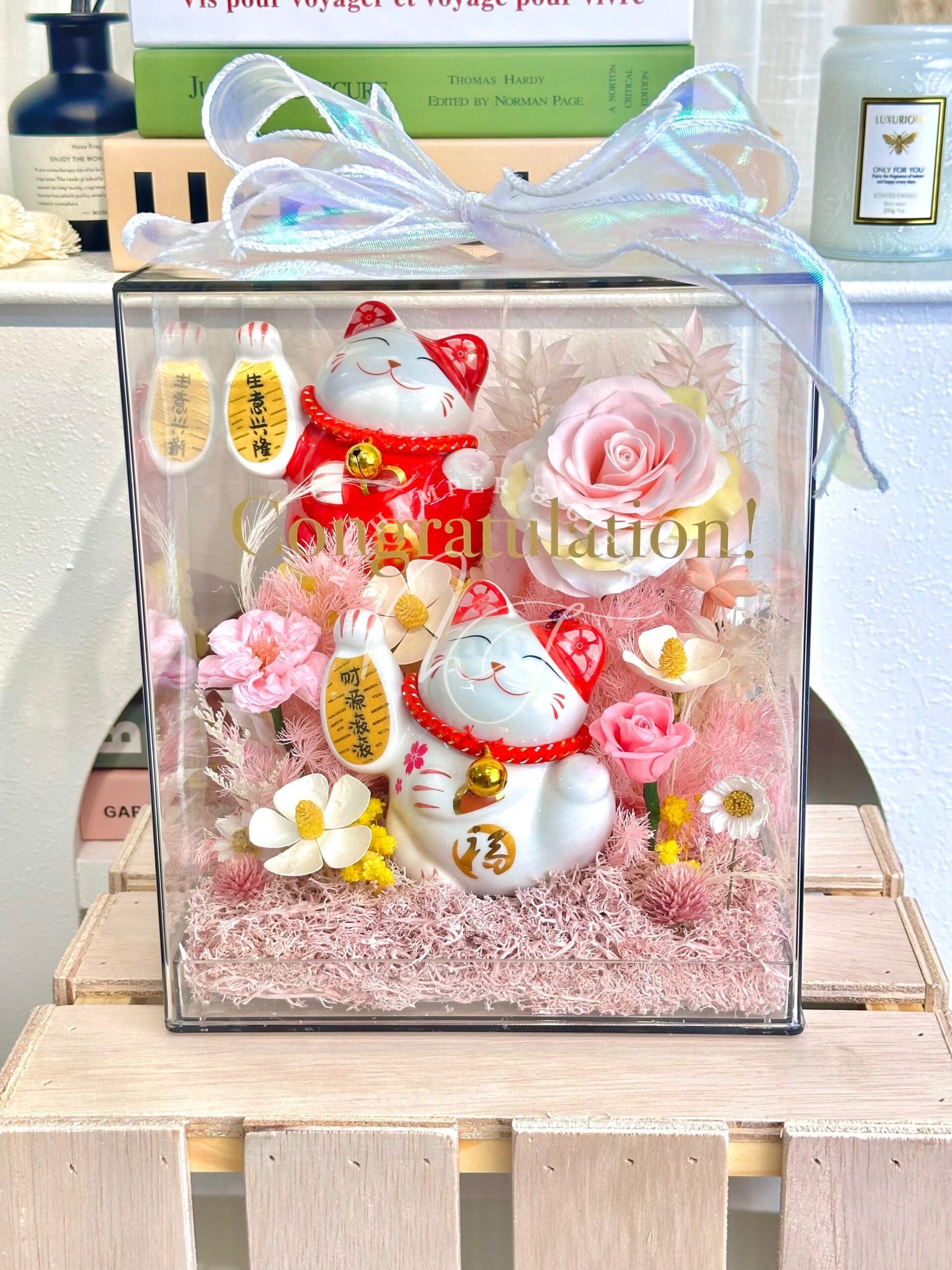 Choko Twins Fortune Cat Preserved Flower Gift Box 澄光双猫永生花礼盒